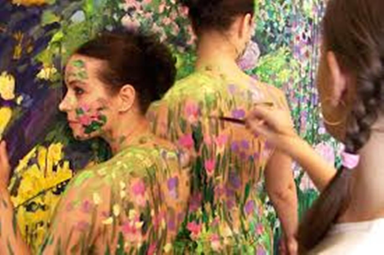 Body Painting una dintre cele mai vechi forme de artă de vorbă cu