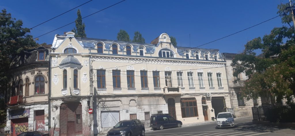 A fost finalizat proiectul de renovare al clădirii Baia Griviţa. O simplă zugrăvire a faţadei